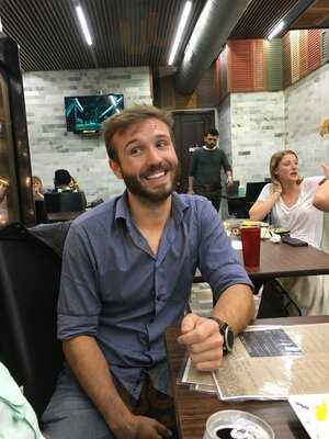 Cleo's Mediterranean Cuisine & Convenience