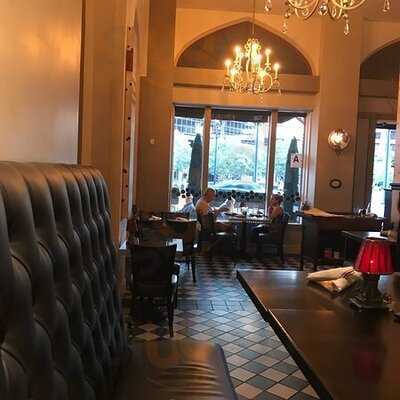 Currant American Brasserie