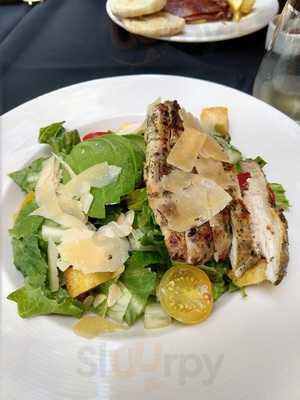 Currant American Brasserie