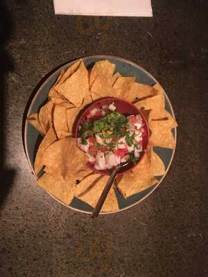 Ruru's Tacos & Tequila