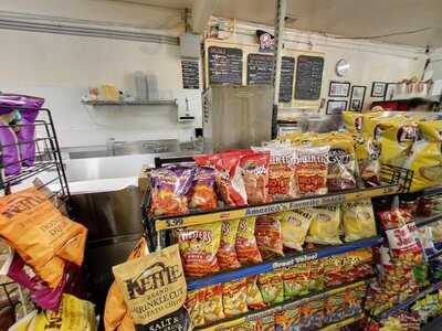 Roxie Deli And Grocery