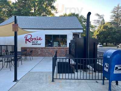 Roxie Deli And Grocery
