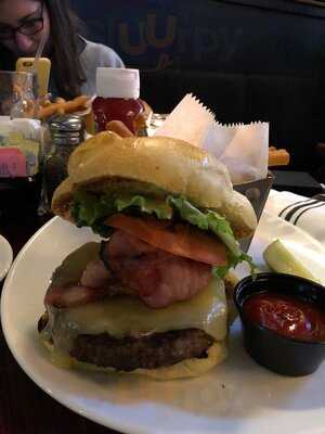 Sean's Bar And Kitchen