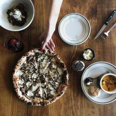 Paulie Gee's Short North