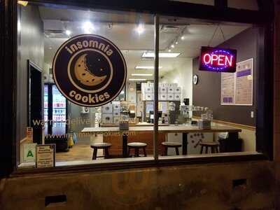 Insomnia Cookies