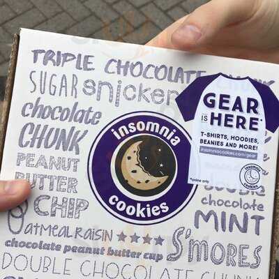 Insomnia Cookies