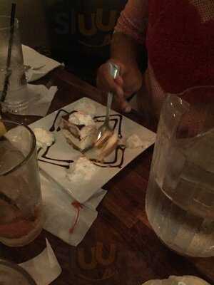 3 Monkeys Bar & Grill