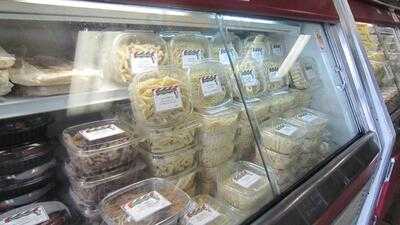 Lucchesi's Ravioli And Pasta Company