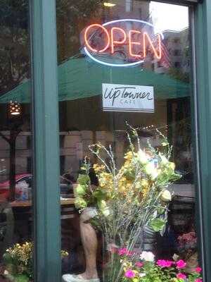 Uptowner Cafe