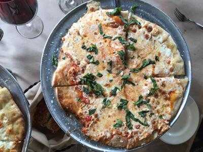 Luce Ristorante E Enoteca