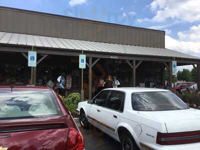 Cracker Barrel Old Country Store