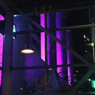 Boiler Nine Bar + Grill