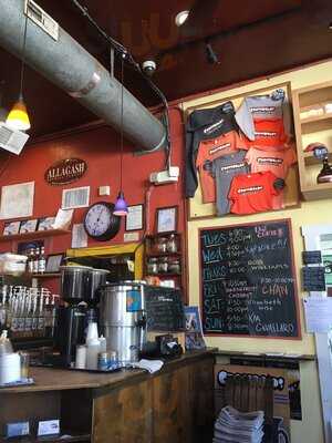 Crossroads Coffee & Ice Cream