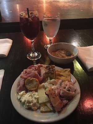 Cava Flamenco Restaurant