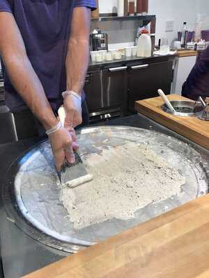 Simply Rolled Ice Cream