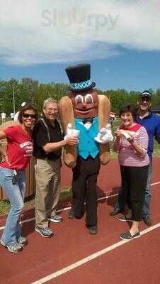 Snoopy's Hot Dogs & More