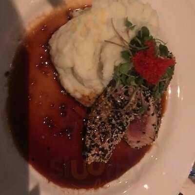 Osetra Seafood & Steaks