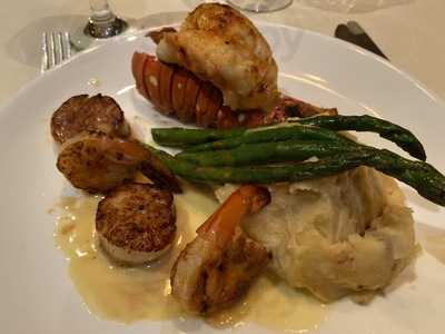 Osetra Seafood & Steaks