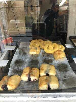 Yonah Schimmel's Knish Bakery