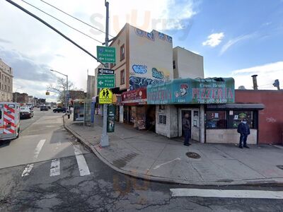 Cross Bronx Pizzeria