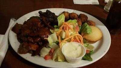 Sandra Dee's Barbeque & Seafood
