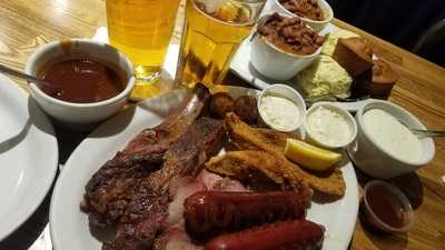 Sandra Dee's Barbeque & Seafood