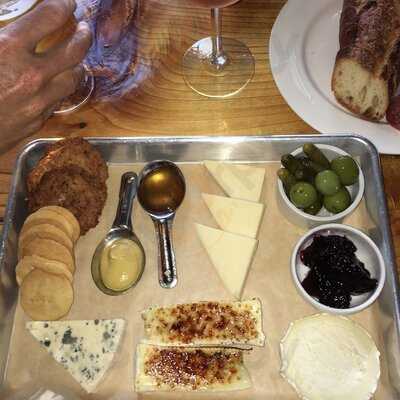 Cheese & Crack Snack Shop