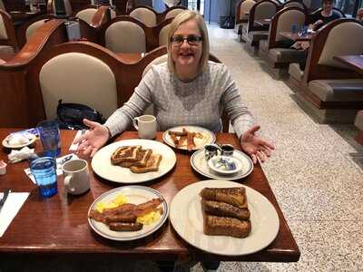 Park Plaza Restaurant