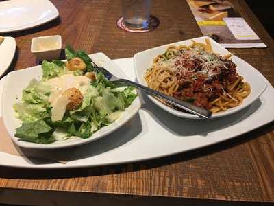 California Pizza Kitchen Fashion Show Mall