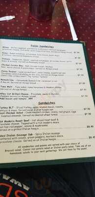 Alley Cat Cafe & Catering