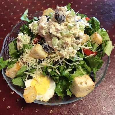 Alley Cat Cafe & Catering