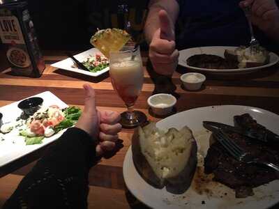 Bj's Restaurant & Brewhouse