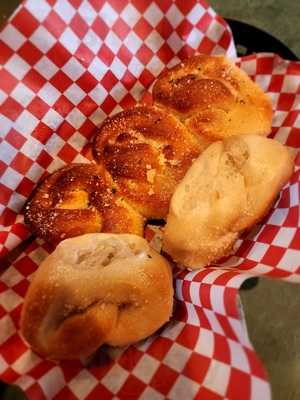 Tony's Pizza & Pasta