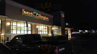 Sweet Tomatoes