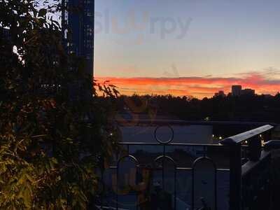 The Roof Garden At The Peninsula Beverly Hills
