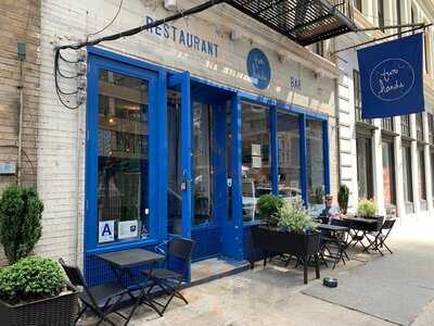 Two Hands Nolita