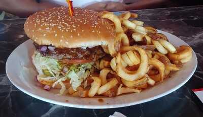 Hudson's Bar & Grill