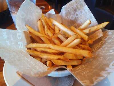 Wood Ranch Bbq & Grill