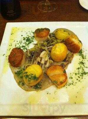 5 O'clock Somewhere Rooftop Bar