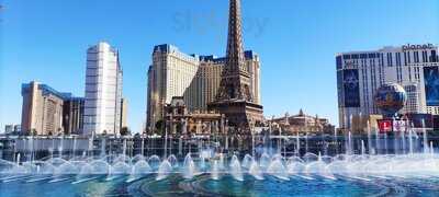 Lago By Julian Serrano