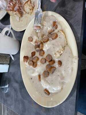 Lulu's Bakery And Cafe