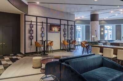 Ghost Light Restaurant & Lounge