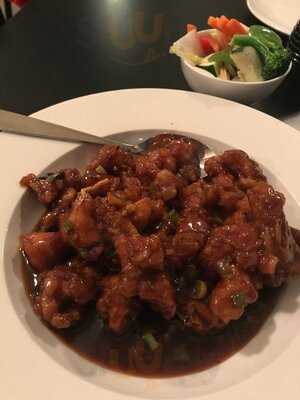 August Moon Chinese Bistro