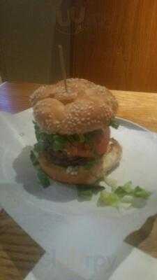 Stack'd Burgers And Beer