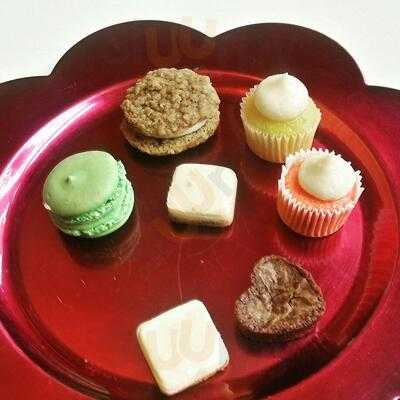 Sweet Petit Desserts