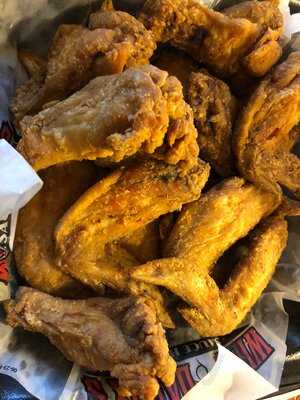 Wing Daddy's Sauce House