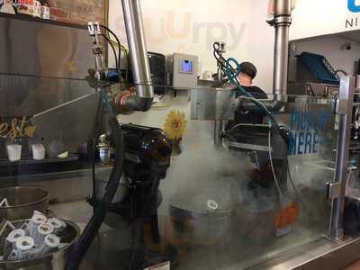 Chill-n Nitrogen Ice Cream - Pinecrest