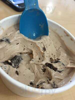 Chill-n Nitrogen Ice Cream - Pinecrest