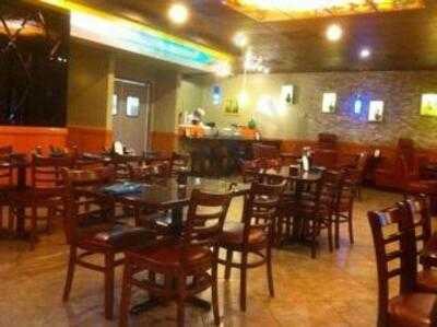 Chopstix Gormet Asian And Sushi Bar