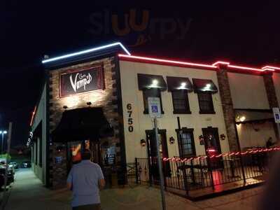 Count Vamp'd Bar & Grill